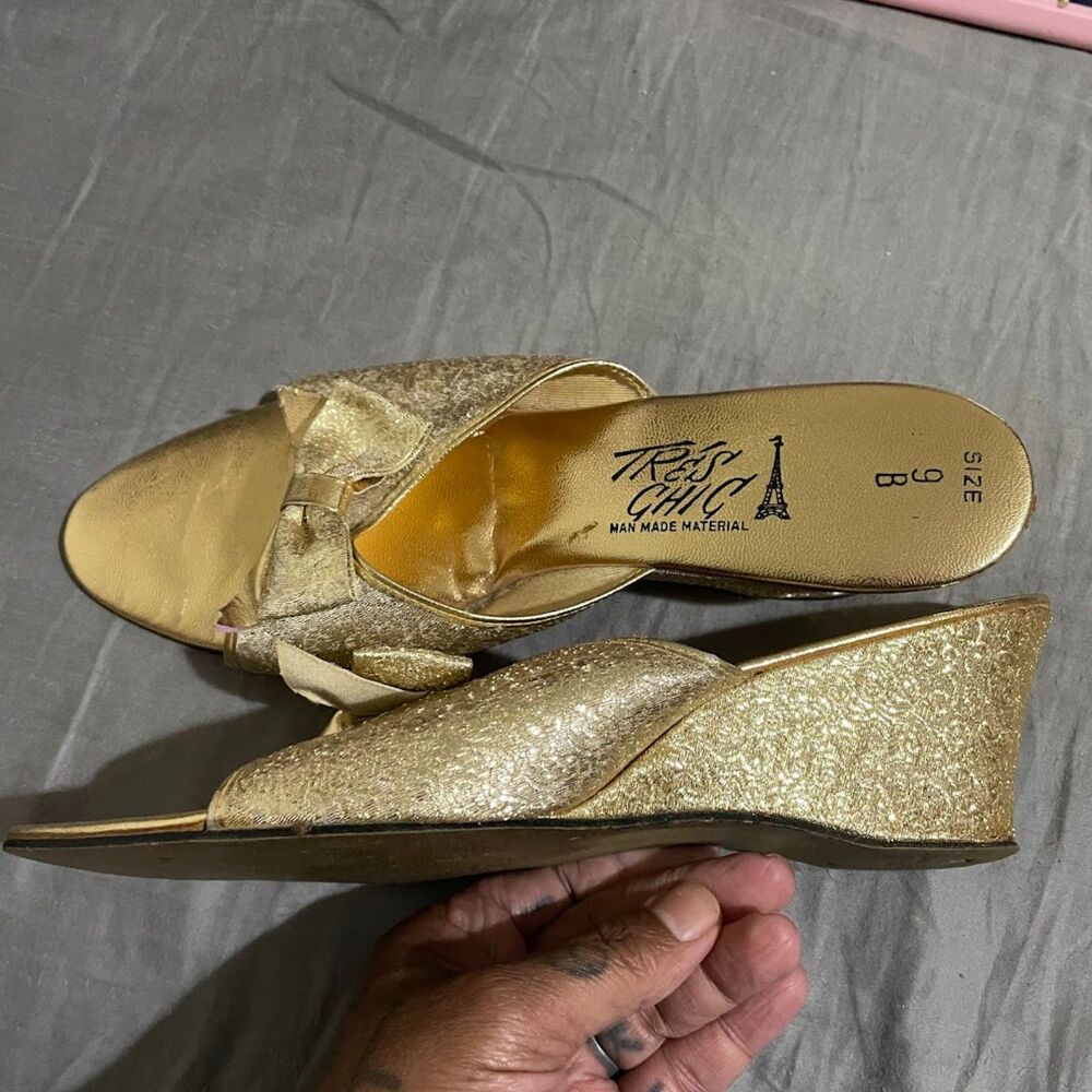 Vintage 60s TRES CHIC! Gold Lame Wedge Heel Peeptoe Bow Bedroom Slippers 9 B